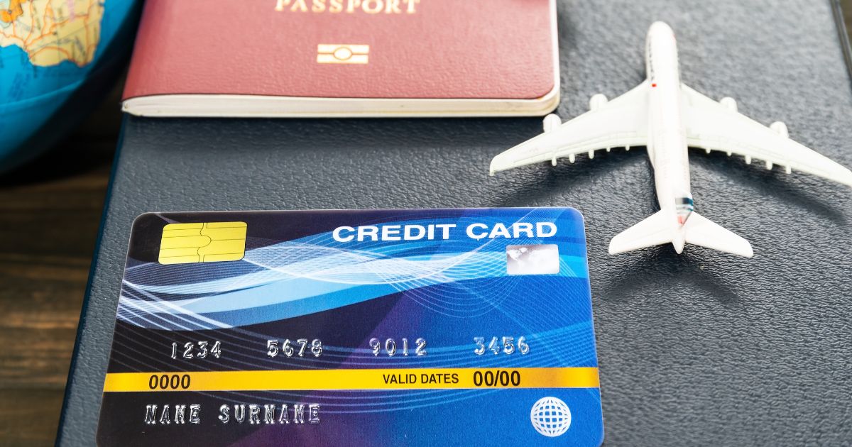 Kredittkort med flybonus: Slik samler du poeng i hverdagen