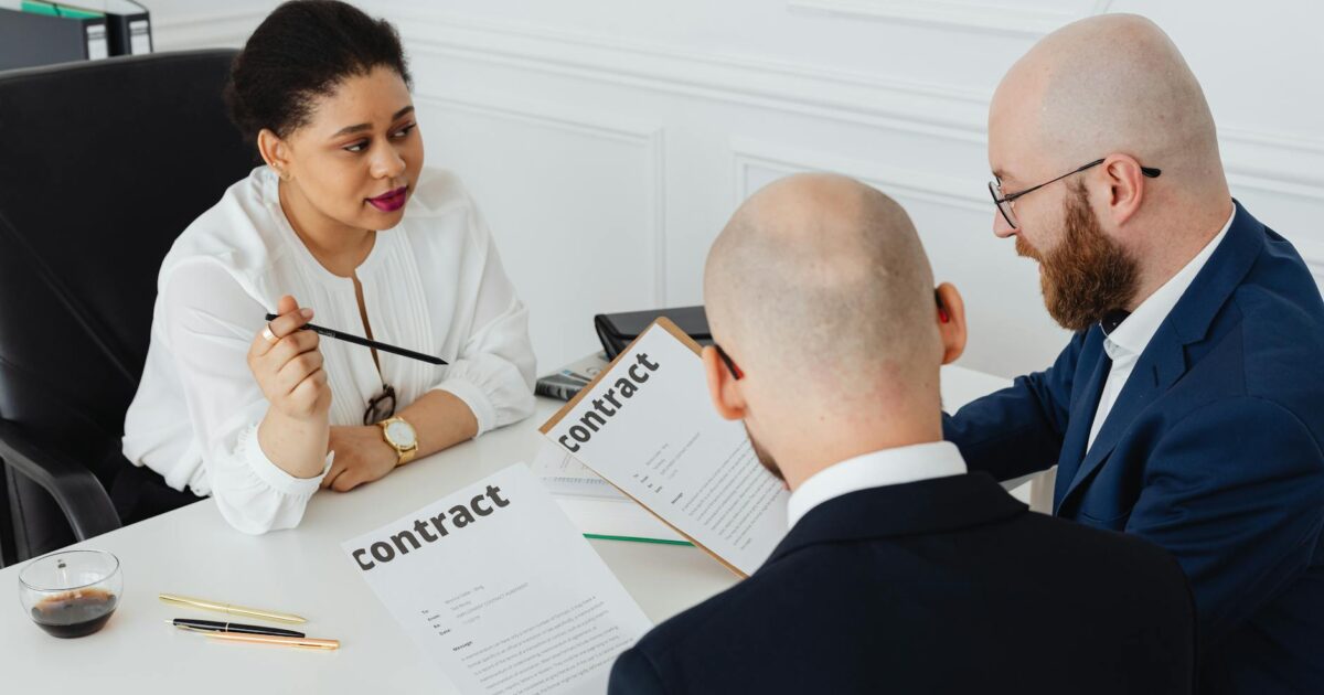 Finansavtaleloven: Din ultimate beskyttelse i banken