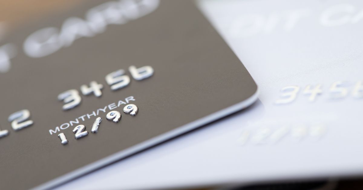 Kredittkort med lavt valutapåslag: når sparer du mest på reise?