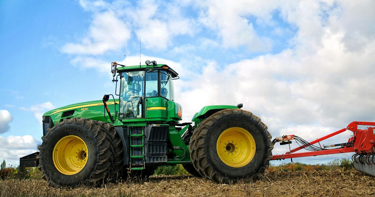 Leasing av traktor: kostnader, fradrag og risiko for småbrukere