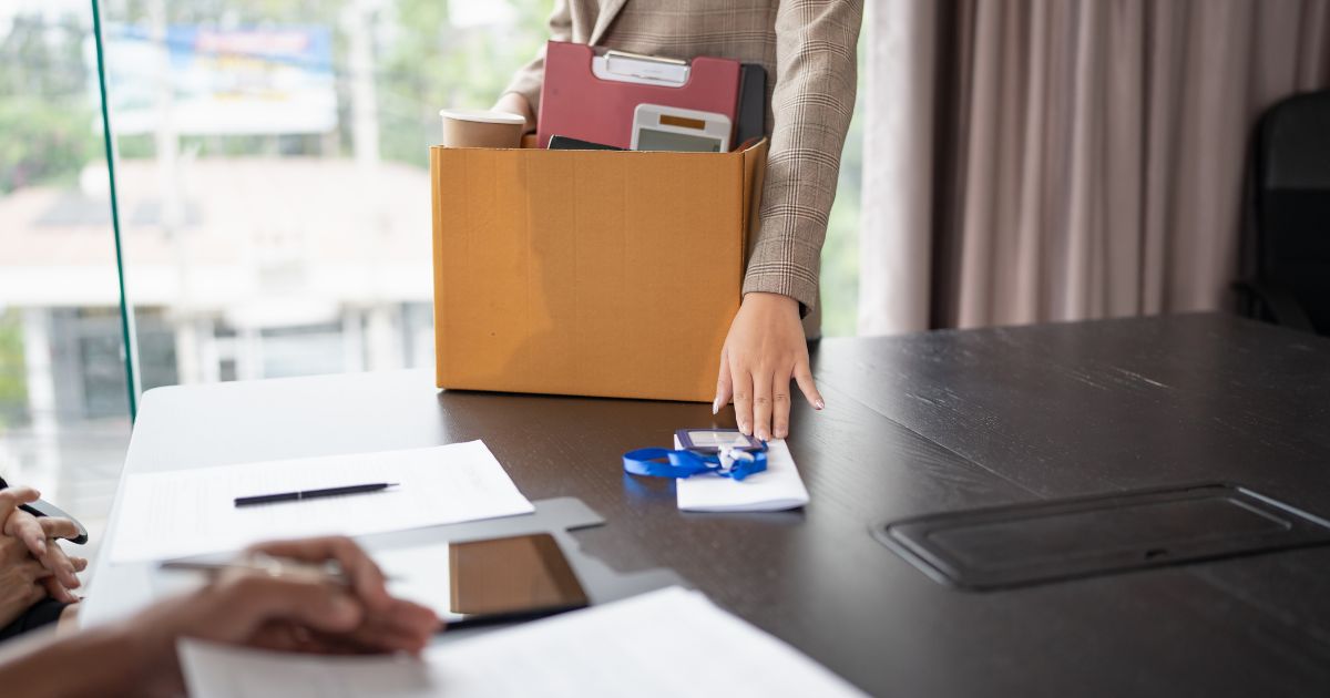 Refinansiering etter permittering: når bør du vente, og når bør du søke?