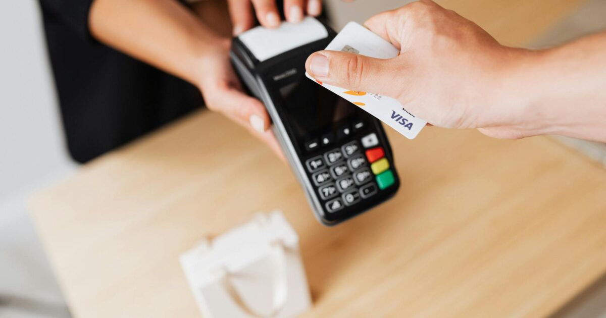 Slik får ungdom 60 prosent startbonus på bilforsikring